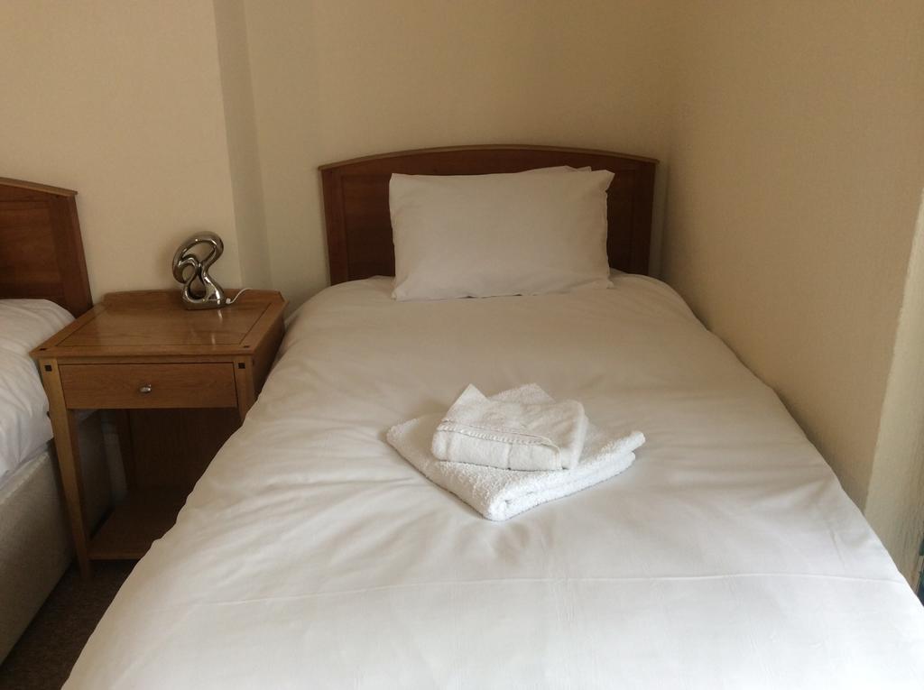 Sterling Lodge Hotel Eastbourne Zewnętrze zdjęcie